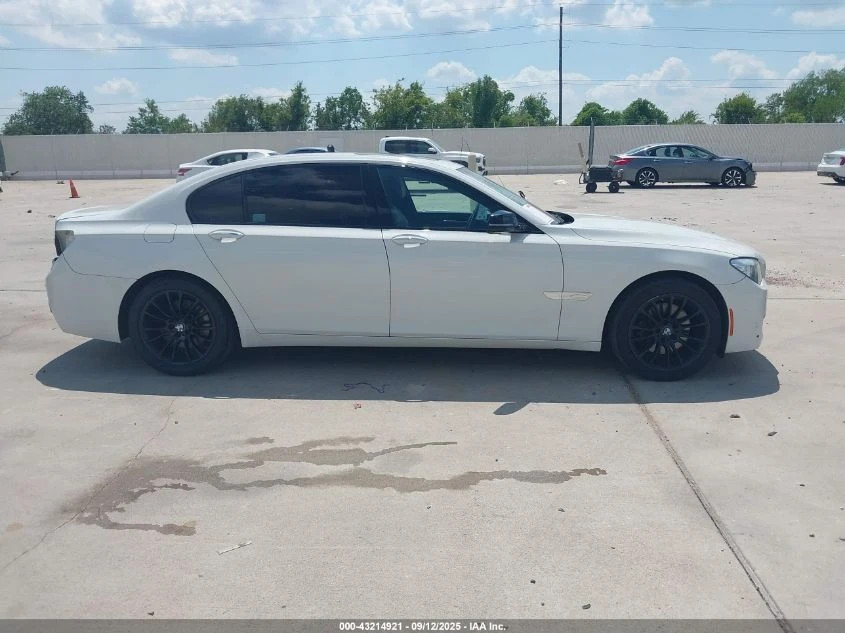 BMW 740 LONG/XDRIVE/КЛИП НА МОТОРА - изображение 6