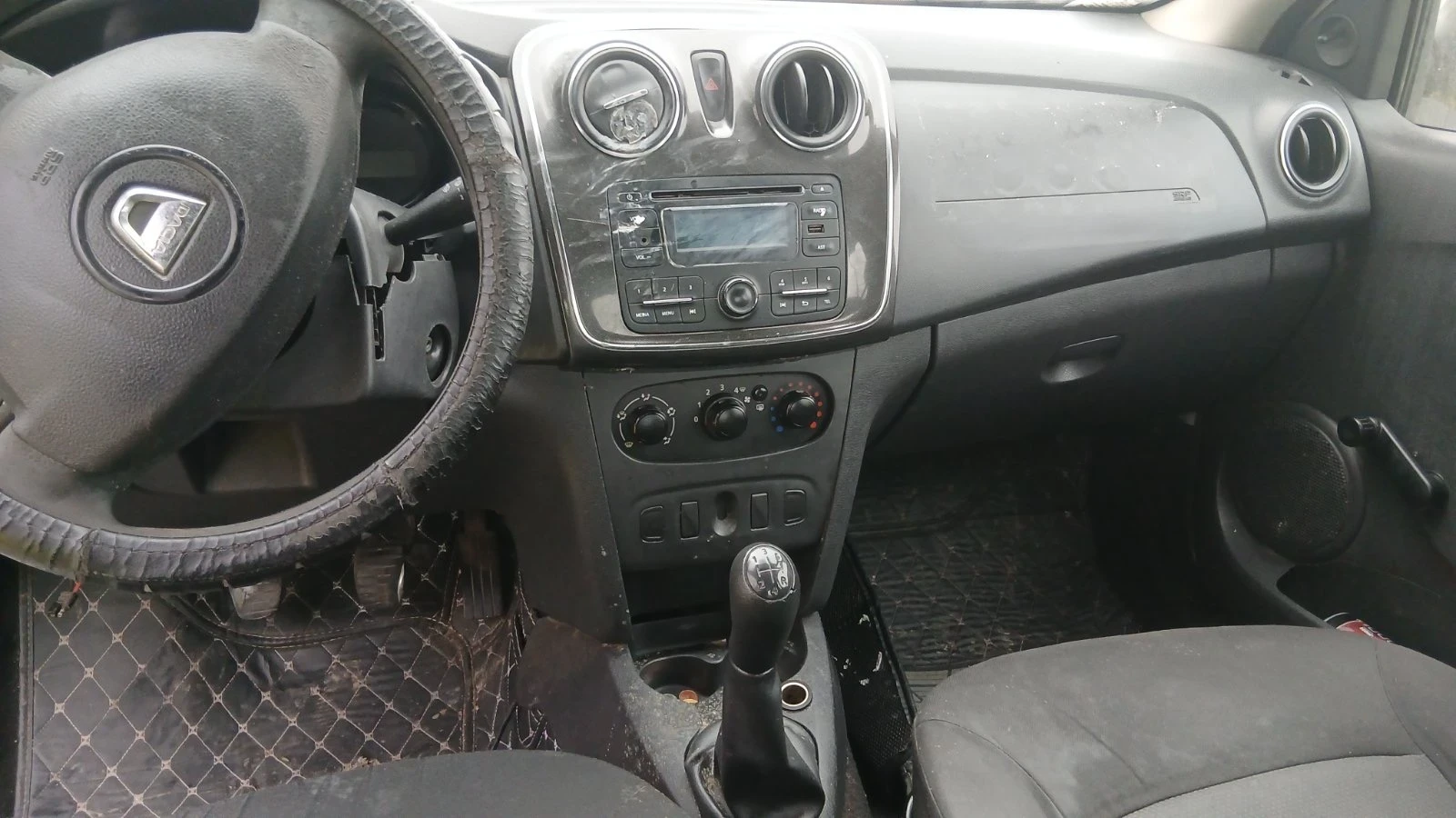 Dacia Logan  - изображение 8