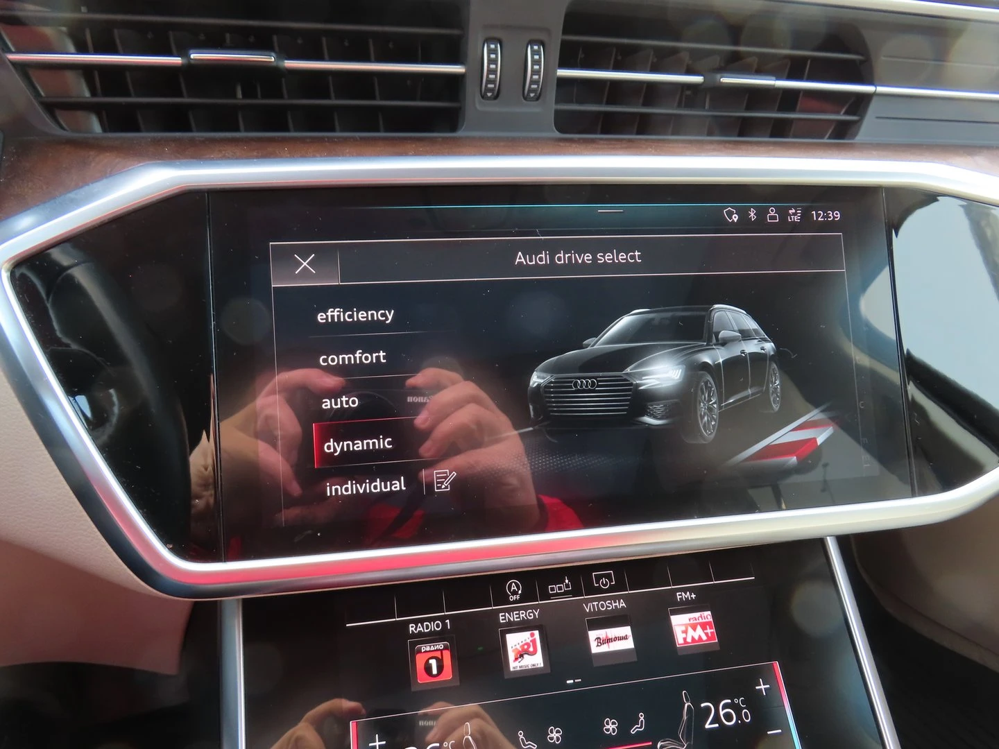 Audi A6 Sport 55 TFSI quattro, снимка 16 - Автомобили и джипове - 53339509