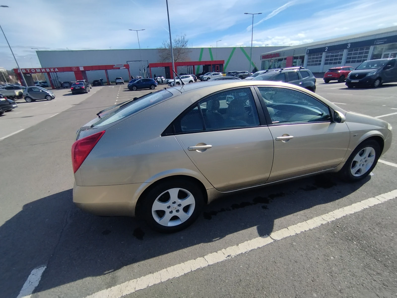 Nissan Primera, снимка 14 - Автомобили и джипове - 53171158