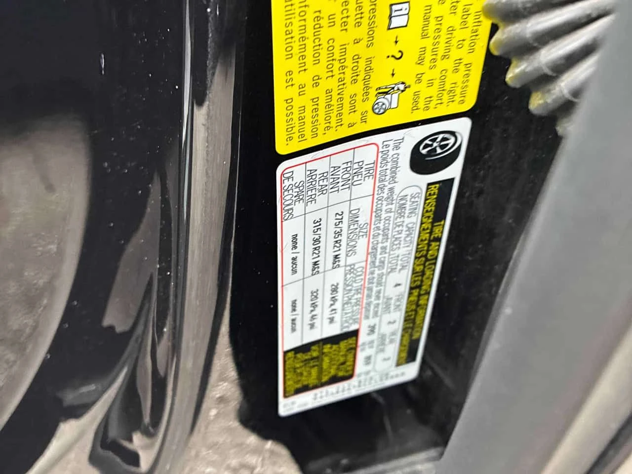 Porsche Panamera 4 10 Years Edition E Hybrid/360/BOSE/MATRIX, снимка 11 - Автомобили и джипове - 54365104