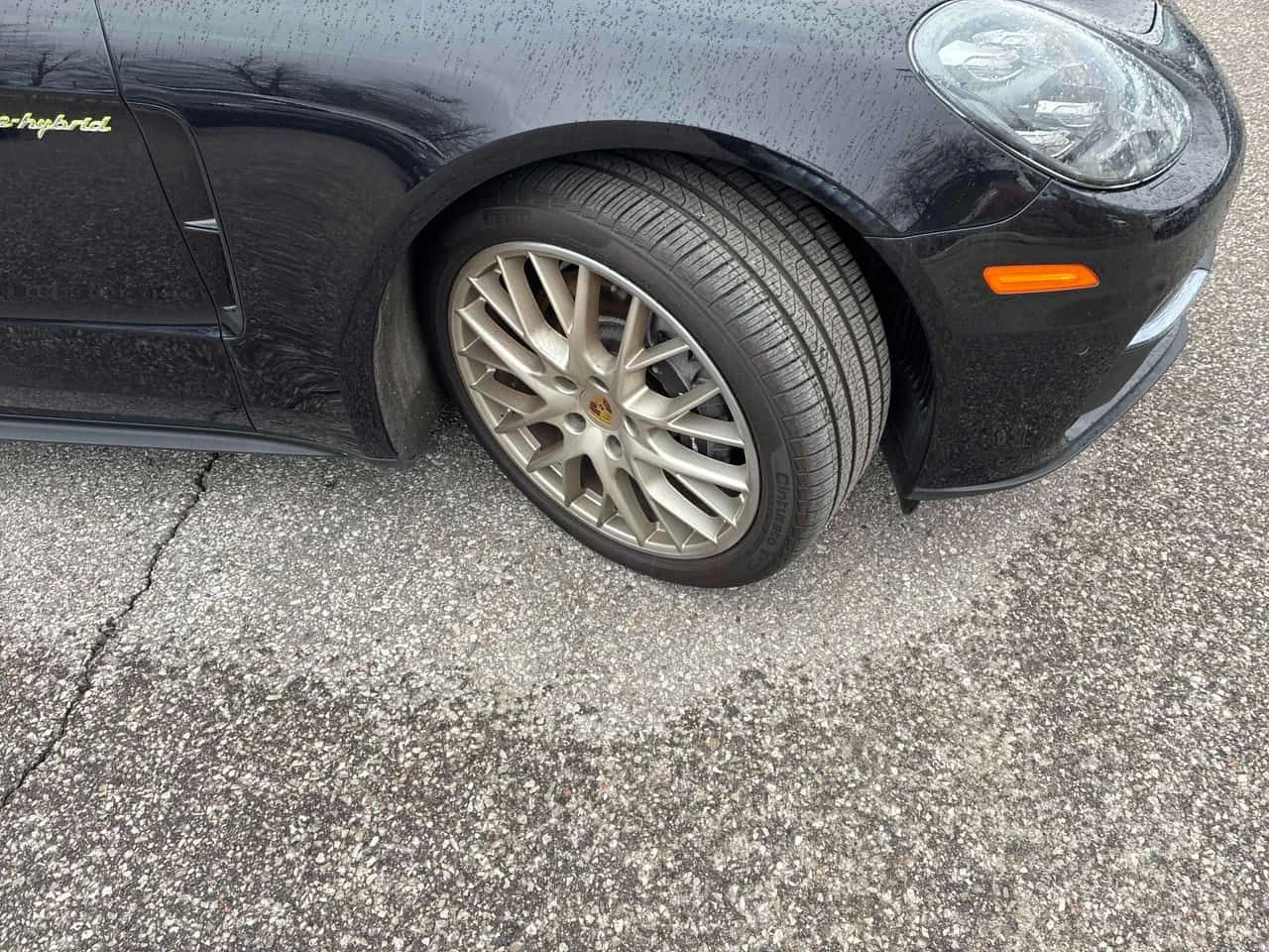 Porsche Panamera 4 10 Years Edition E Hybrid/360/BOSE/MATRIX, снимка 7 - Автомобили и джипове - 54365104