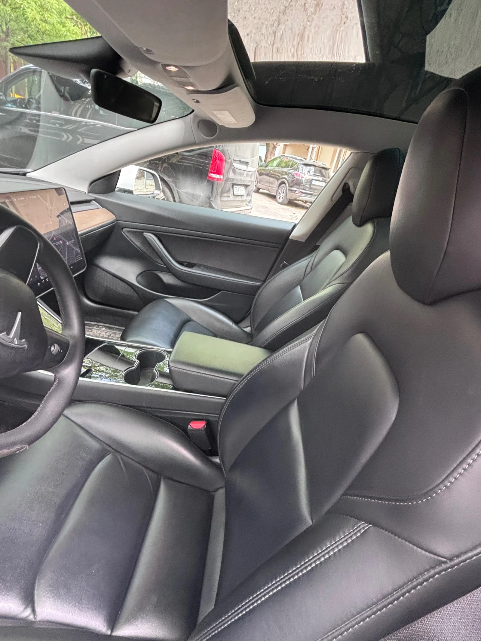 Tesla Model 3, снимка 5 - Автомобили и джипове - 54579811