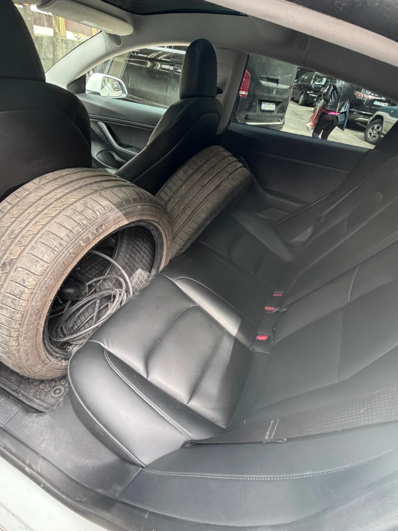 Tesla Model 3, снимка 7 - Автомобили и джипове - 54579811