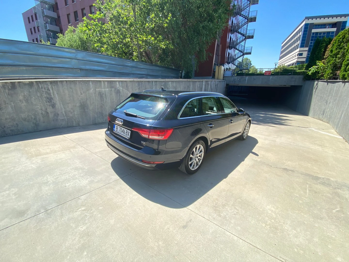 Audi A4 Design 2.0 TDI | Mobile.bg � ����������� 10