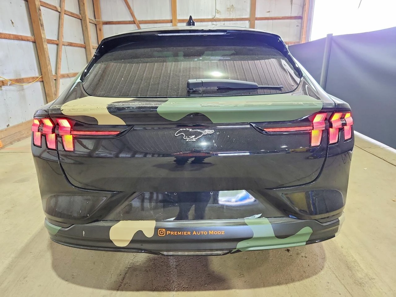 Ford Mustang Mach-E Premium, снимка 6 - Автомобили и джипове - 55126921