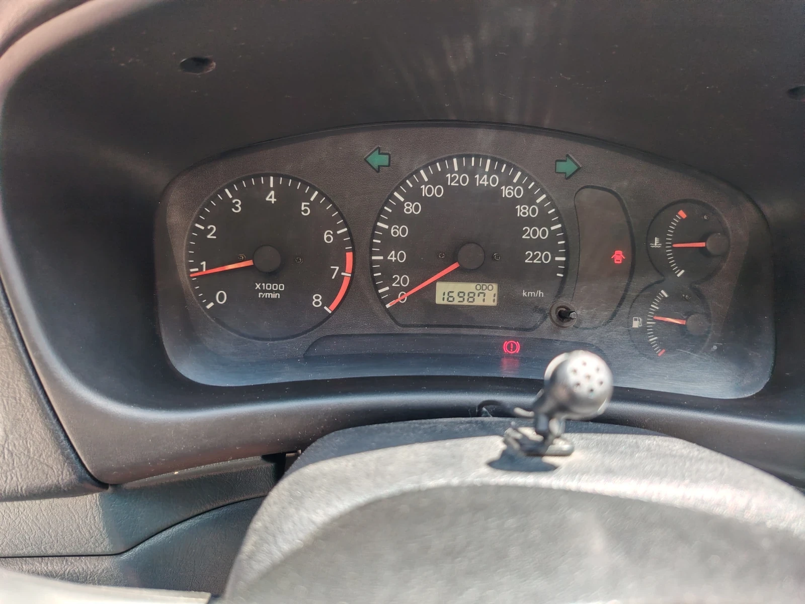 Mitsubishi Colt, снимка 11 - Автомобили и джипове - 55169256