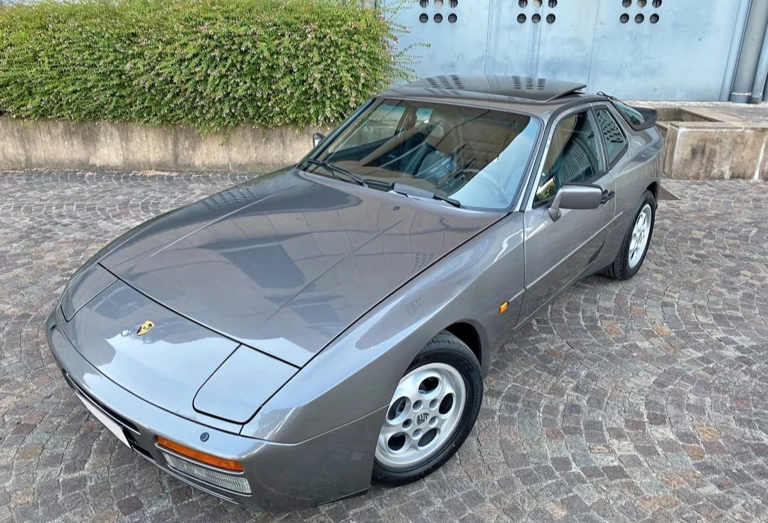 Porsche 944 Turbo s