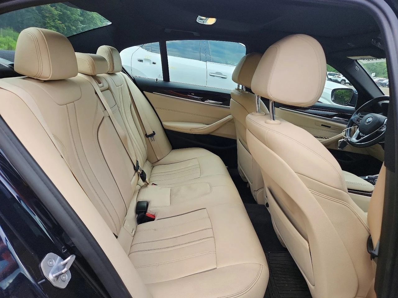 BMW 540 XD, снимка 10 - Автомобили и джипове - 55379920