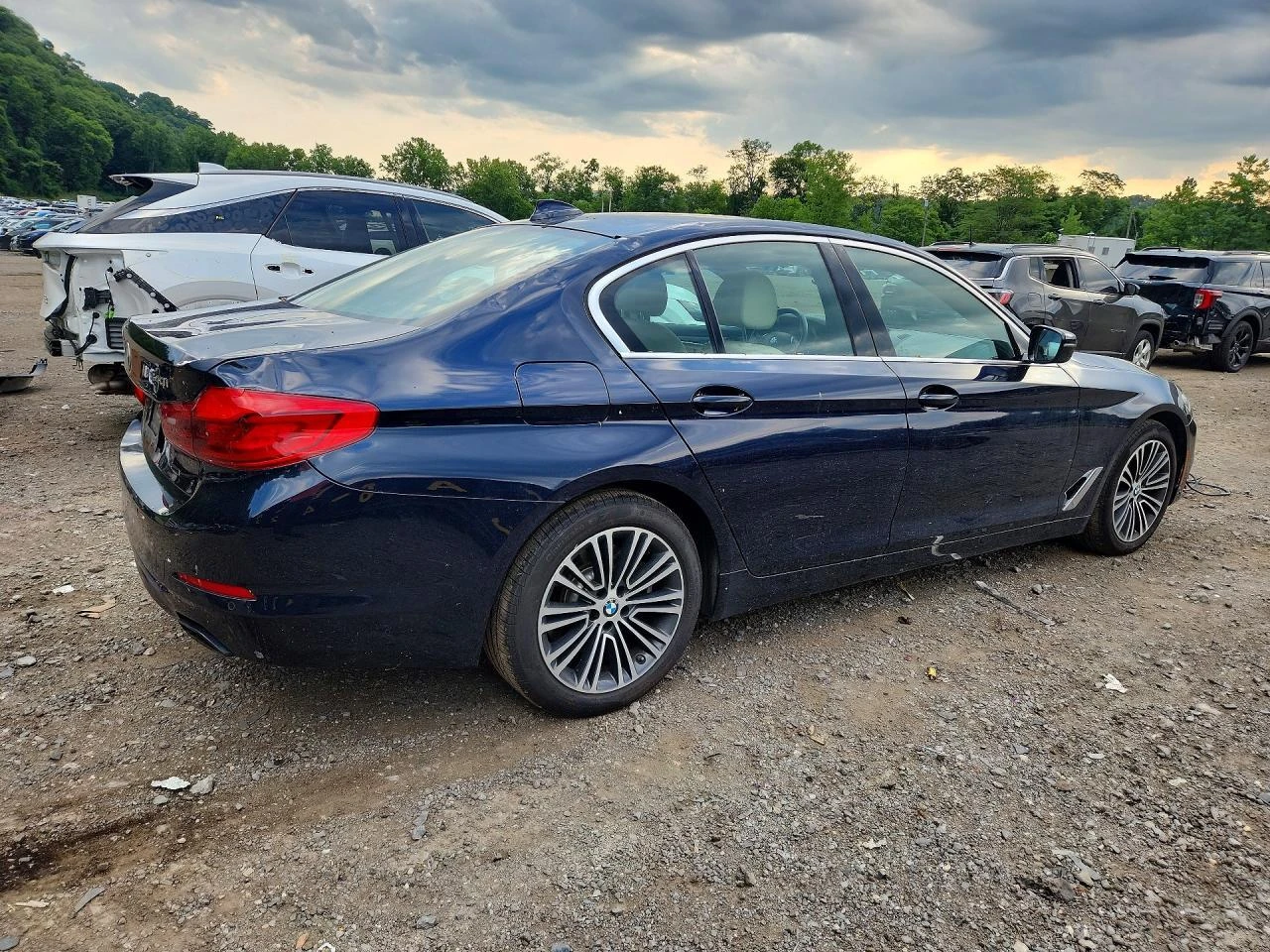 BMW 540 XD, снимка 3 - Автомобили и джипове - 55379920