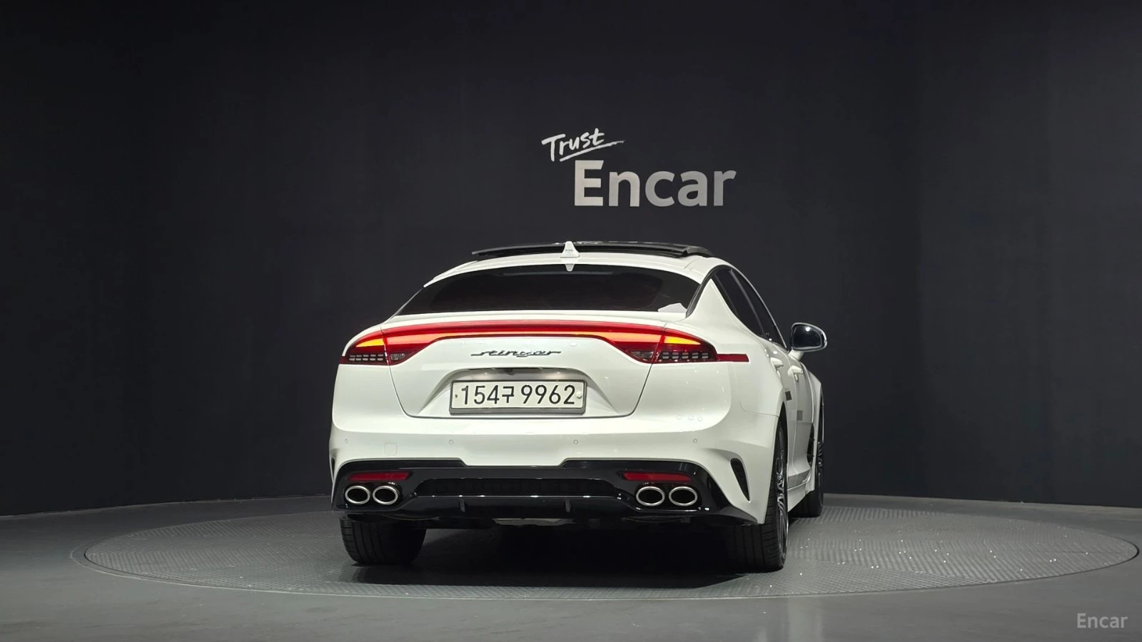 Kia Stinger 2.5* PLATINUM* ОБДУХВАНЕ* ДИСТРОНИК* КАМЕРА, снимка 4 - Автомобили и джипове - 55638884