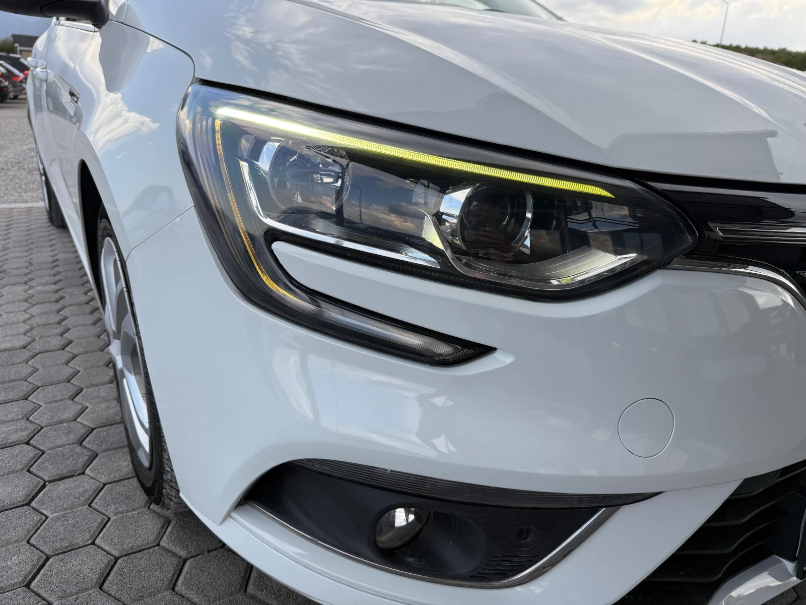 Renault Megane 1.5 DCI! KTEO, COC!, снимка 12 - Автомобили и джипове - 55891215