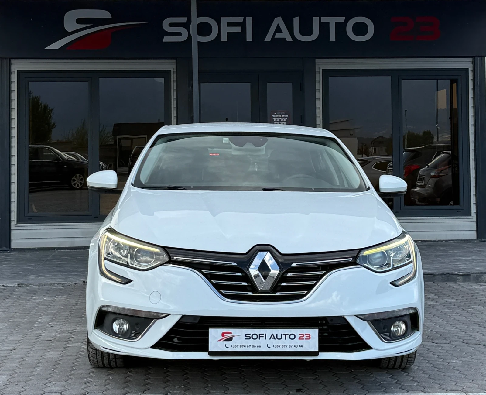 Renault Megane 1.5 DCI! KTEO, COC!, снимка 3 - Автомобили и джипове - 55891215