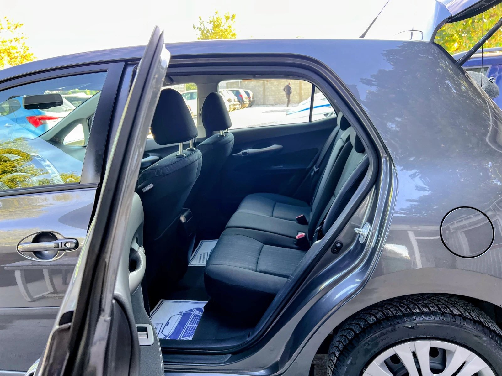Toyota Auris 1.8i 153000km 6-SPEED | Mobile.bg � ����������� 11