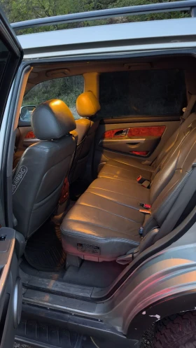 SsangYong Rexton Rx 320, 3.2 Mercedes двигател, 220 hp, бензин-газ - 7000 лв. / 3579.04 € - 21804570 16