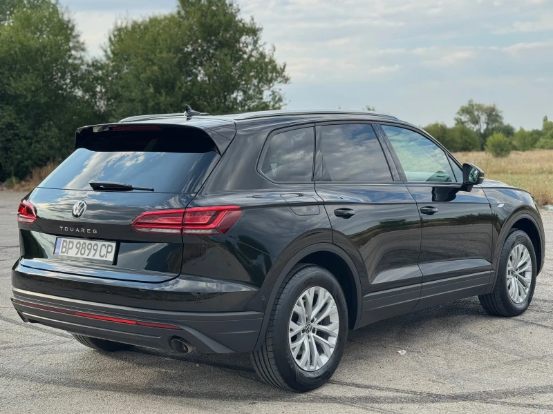 VW Touareg * ELEGANCE* 4 MOTION* , снимка 4 - Автомобили и джипове - 51240009