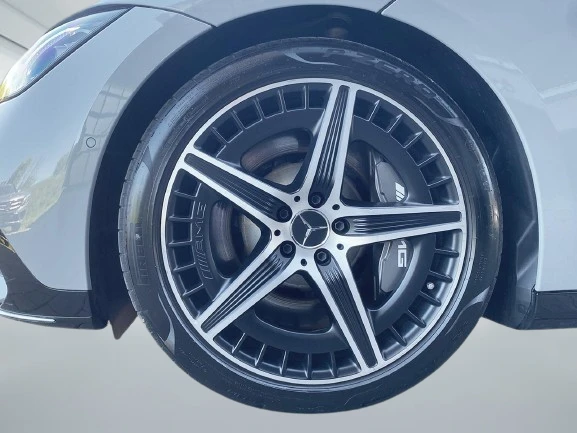 Mercedes-Benz EQE 43 AMG 4Matic = Premium = Гаранция, снимка 5 - Автомобили и джипове - 53039762