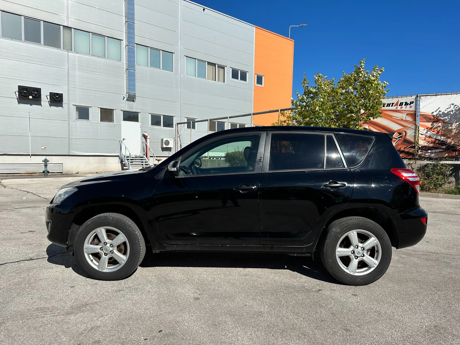 Toyota Rav4 2.2d4d/Crossover - изображение 2