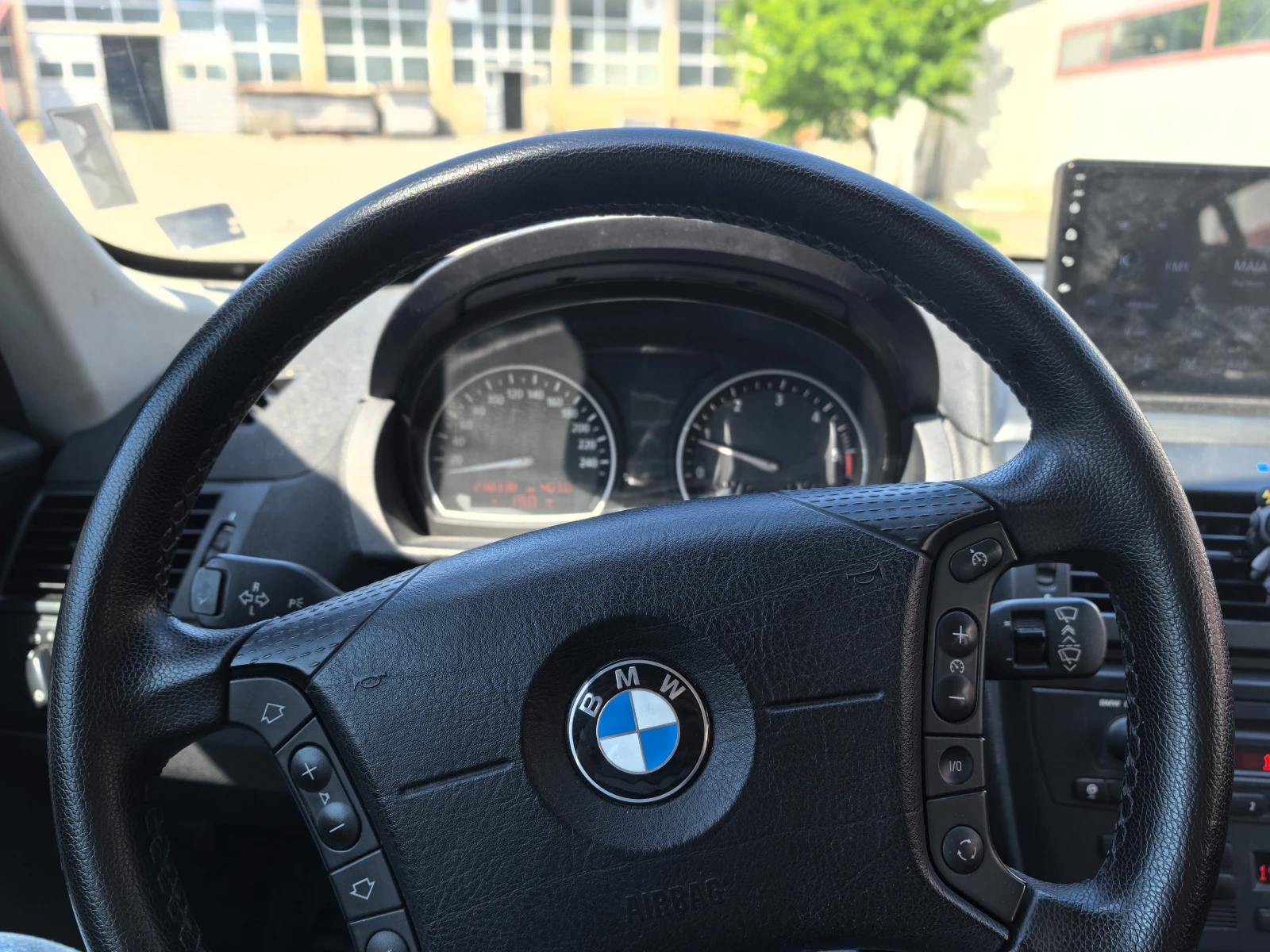 BMW X3  - изображение 8