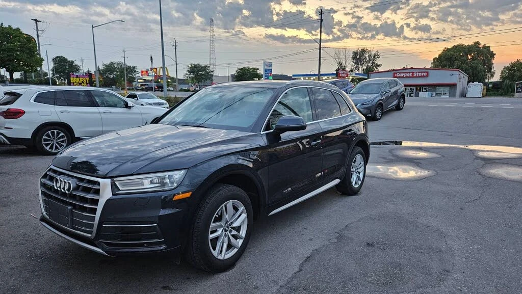 Audi Q5 * АВТО КРЕДИТ* ЦЕНА ДО БГ * СЕРВИЗНА ИСТОРИЯ *  - изображение 2