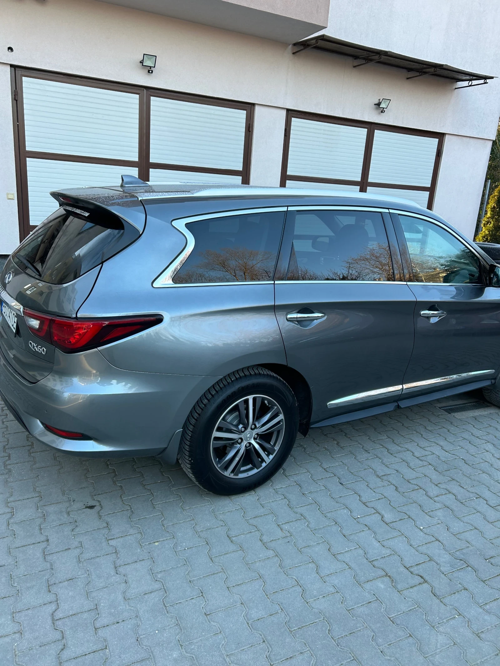 Infiniti QX60  - изображение 4