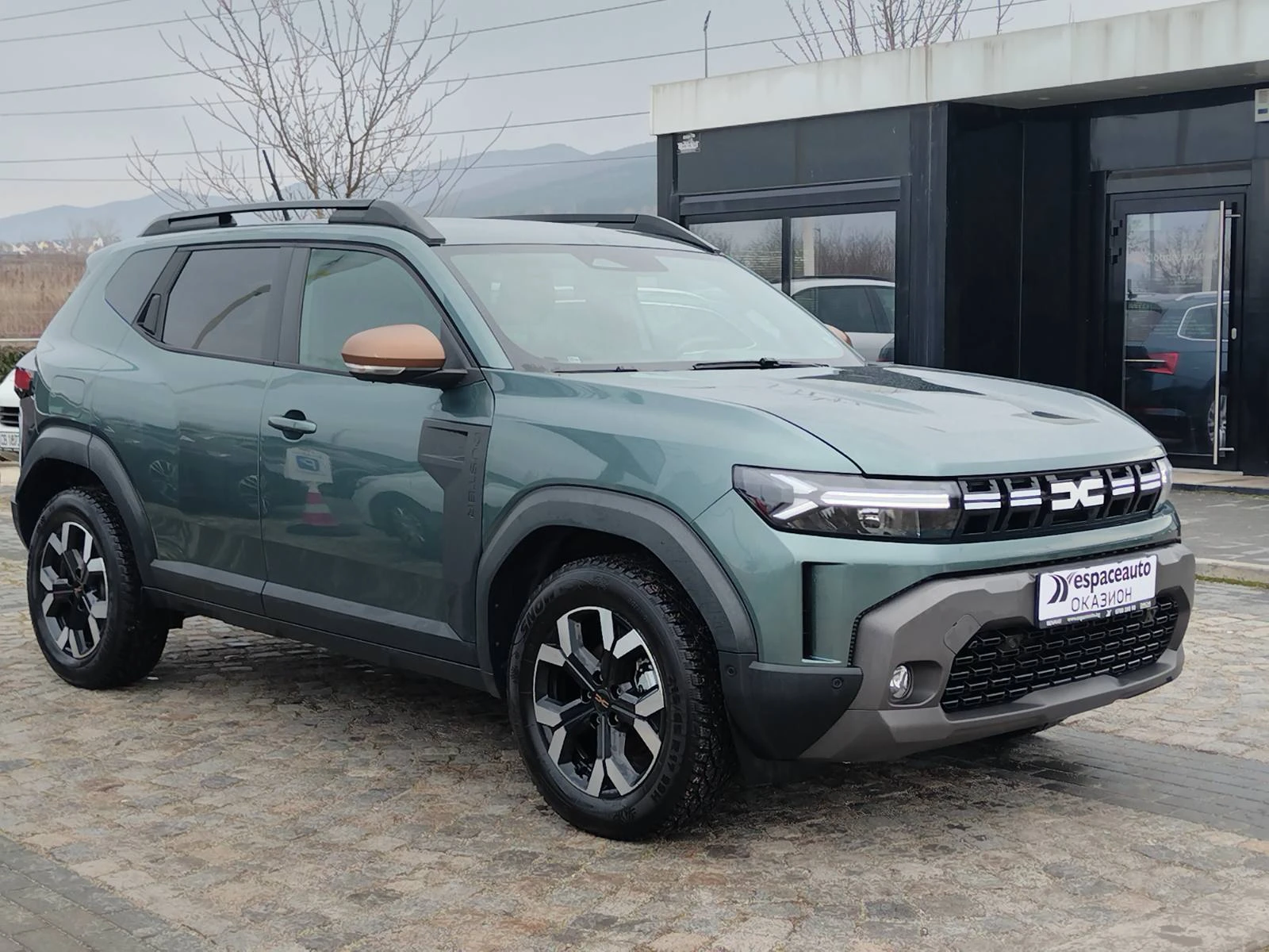 Dacia Duster DUSTER EXTREME E-TECH FULL HYBRID 140, снимка 3 - Автомобили и джипове - 53456009