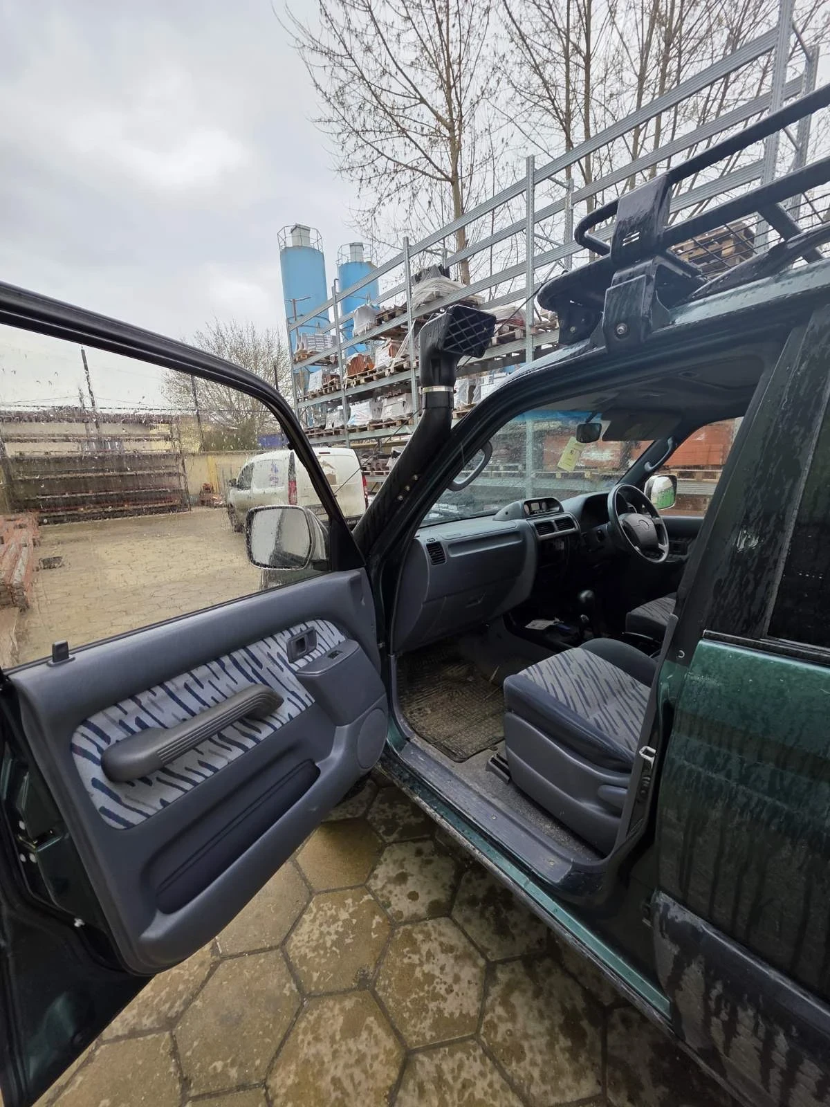 Toyota Land cruiser Prado lc90, снимка 6 - Автомобили и джипове - 53996029