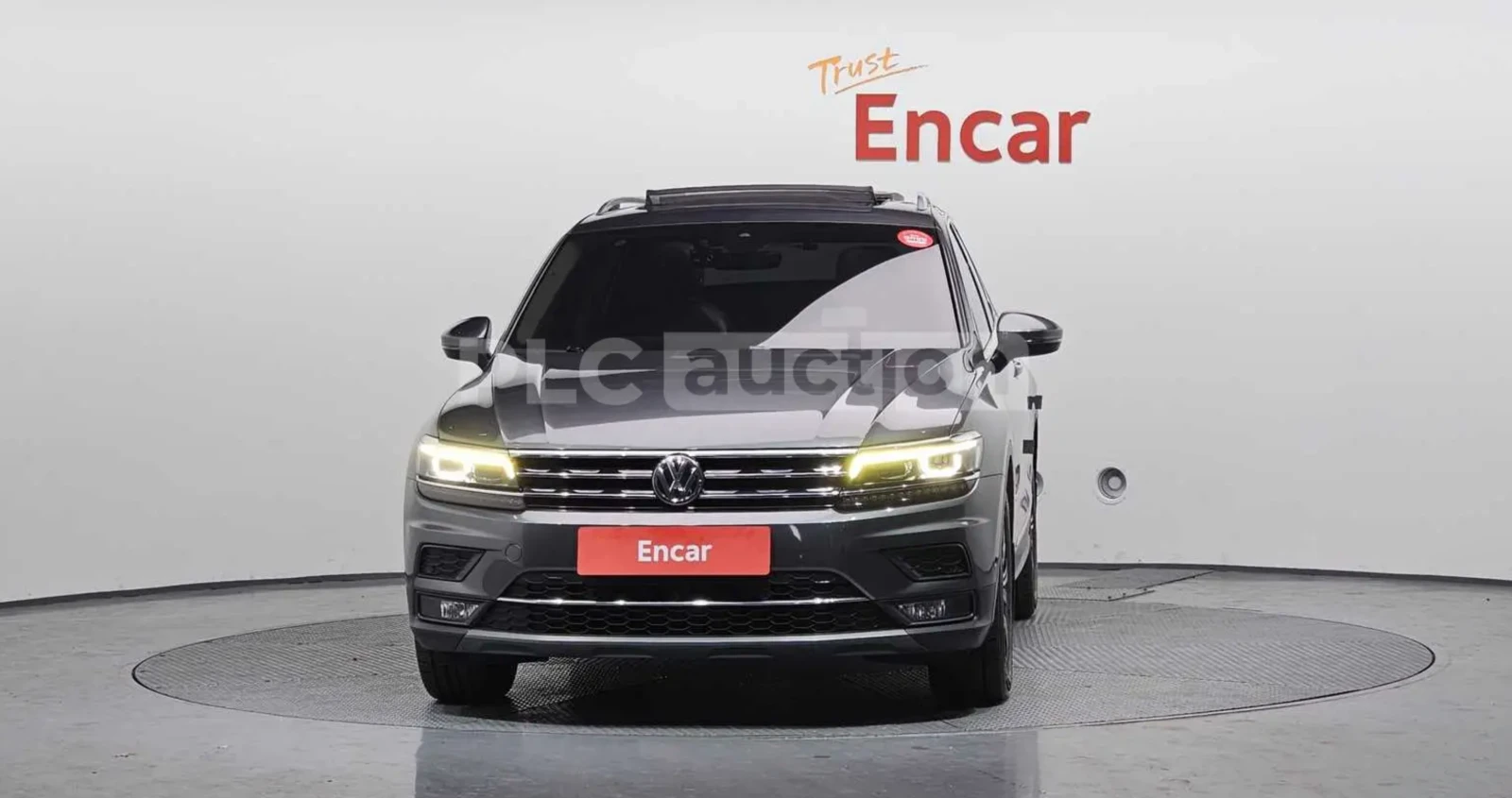 VW Tiguan | 4MOTION | 2.0 TSI | 184 к.с. | , снимка 3 - Автомобили и джипове - 54081528
