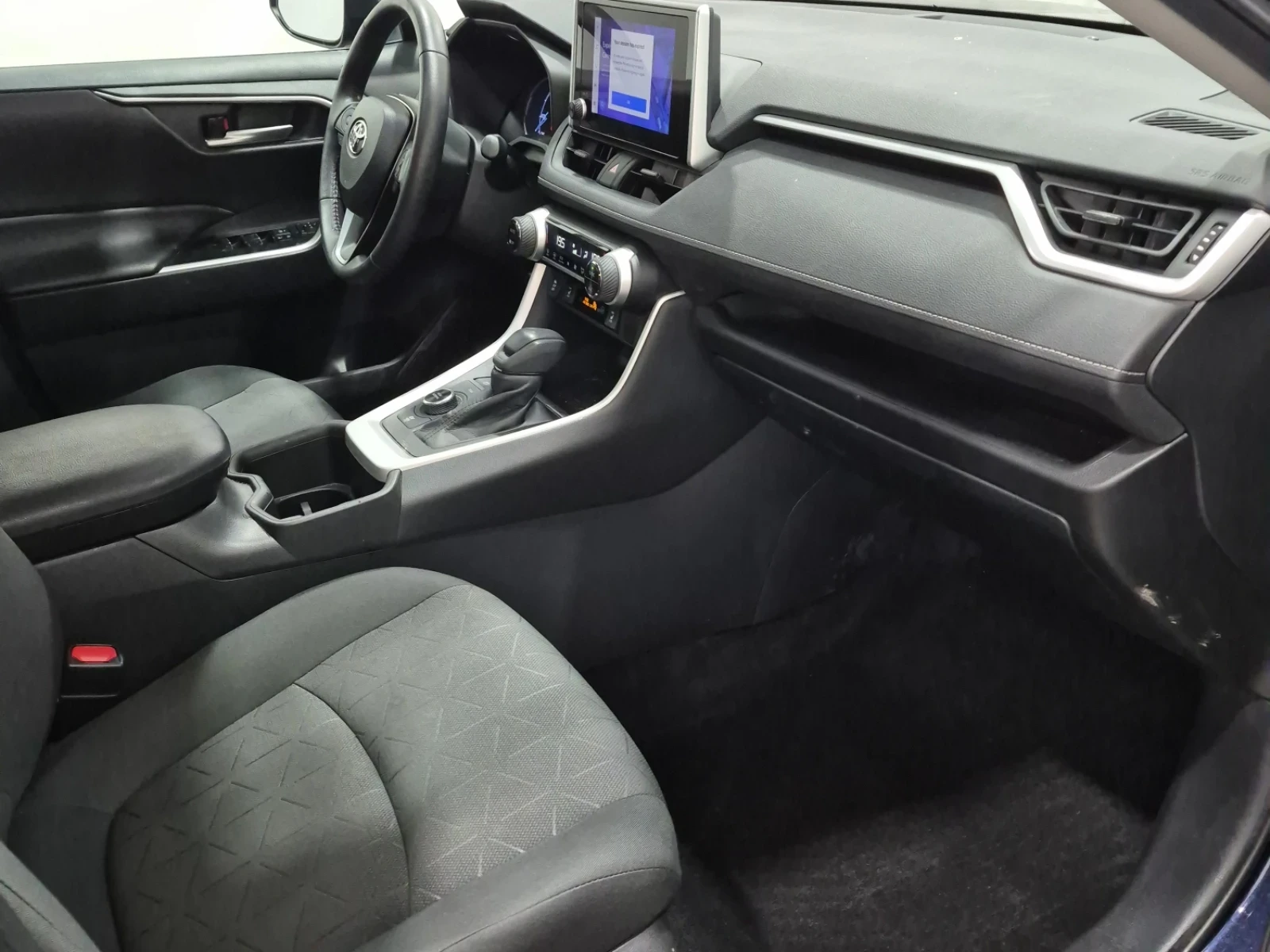 Toyota Rav4 XLE AWD PANO HYBRID ПОДГРЕВ ВОЛАН СЕДАЛКИ, снимка 14 - Автомобили и джипове - 54138959