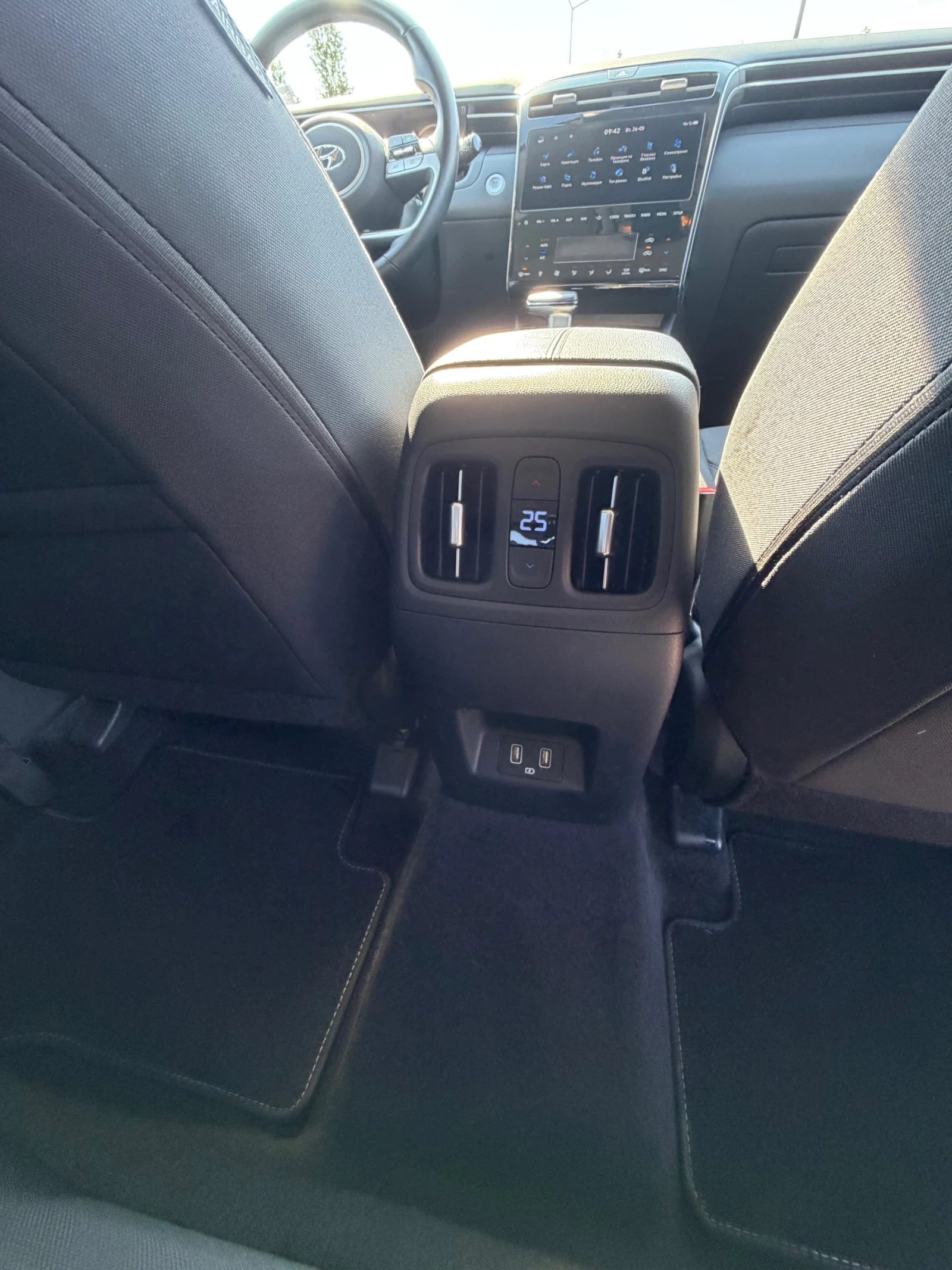 Hyundai Tucson ХИБРИД НОВ НОВ НОВ НА  6000км. , снимка 10 - Автомобили и джипове - 54658315