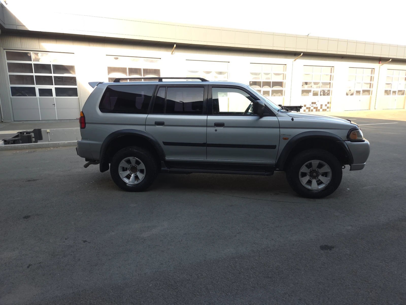 Mitsubishi Pajero sport, снимка 3 - Автомобили и джипове - 55052337