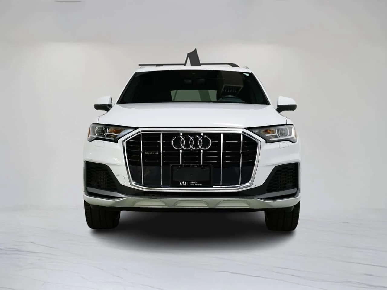 Audi Q7 * PROGRESSIV | S LINE | 7 PASS | PANO | 20 IN * , снимка 2 - Автомобили и джипове - 55177580