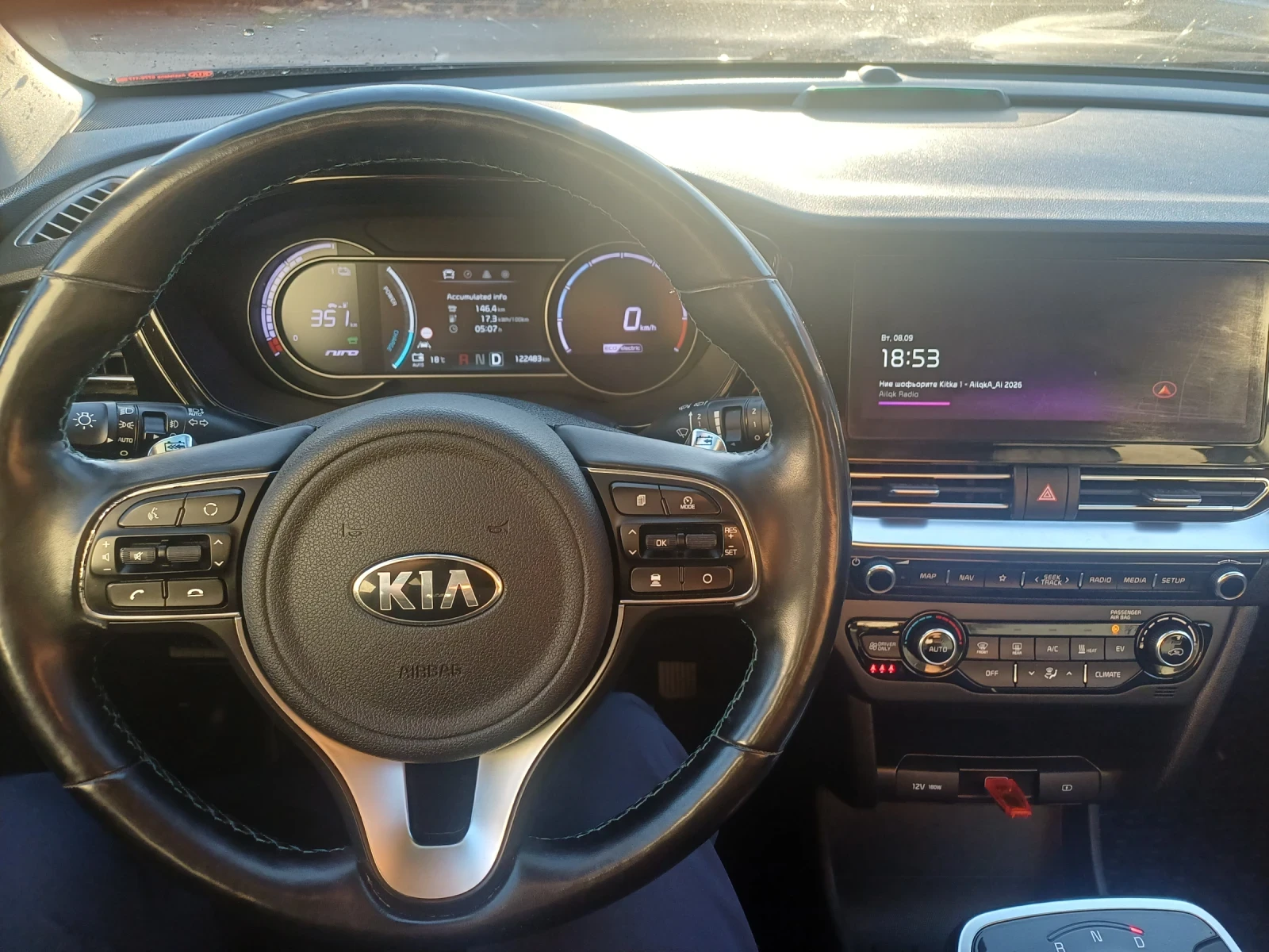 Kia Niro Термопомпа / 122500 км., снимка 7 - Автомобили и джипове - 55992896