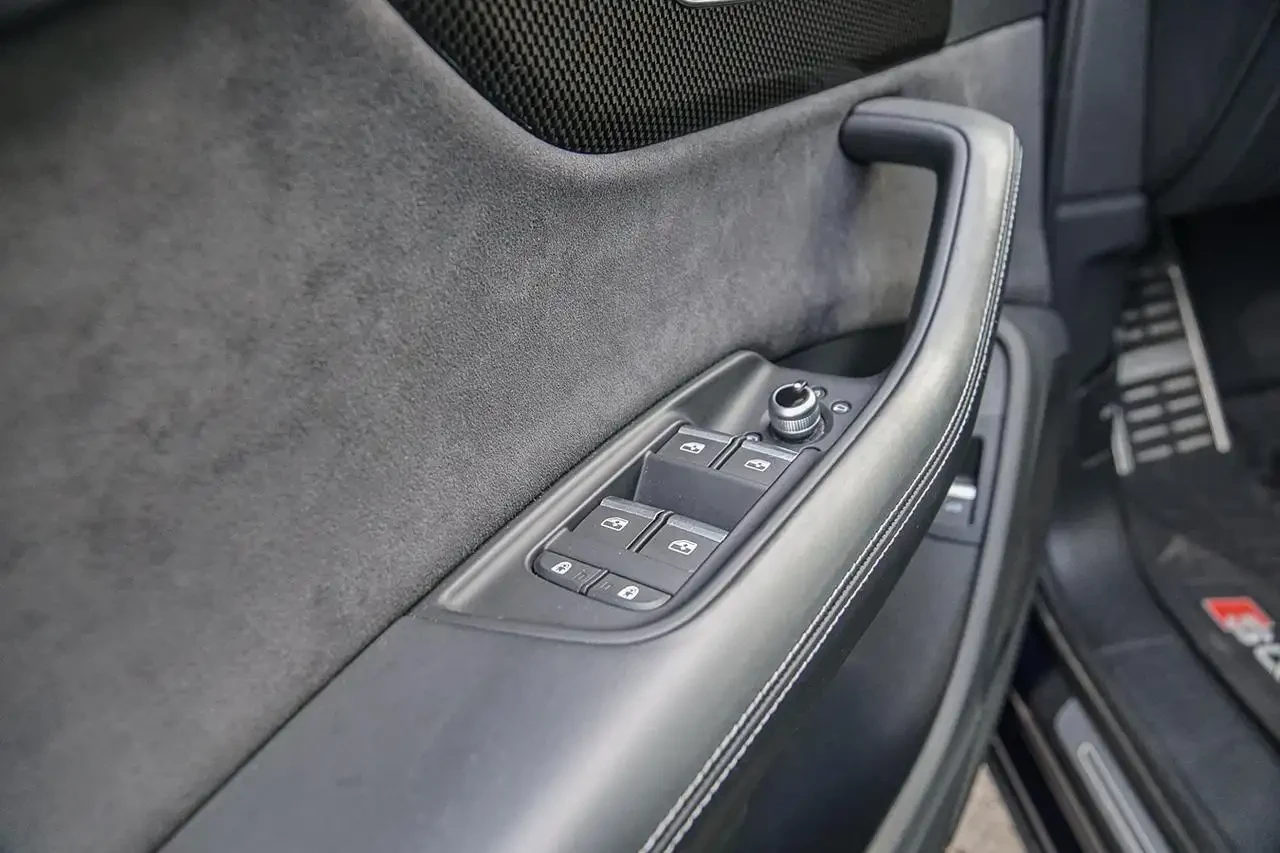 Audi SQ7, снимка 12 - Автомобили и джипове - 56227537