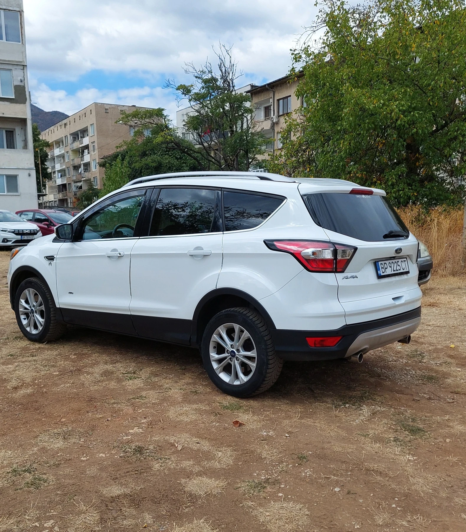 Ford Kuga 2.0 дизел 150 к.с. AWD, снимка 6 - Автомобили и джипове - 56294724