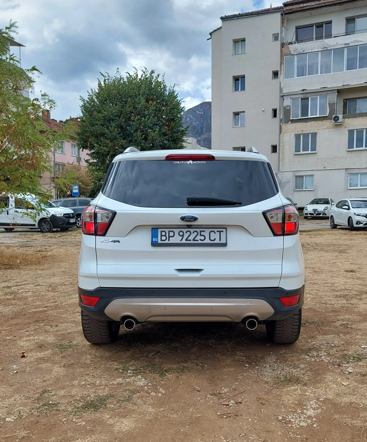 Ford Kuga 2.0 дизел 150 к.с. AWD, снимка 5 - Автомобили и джипове - 56294724