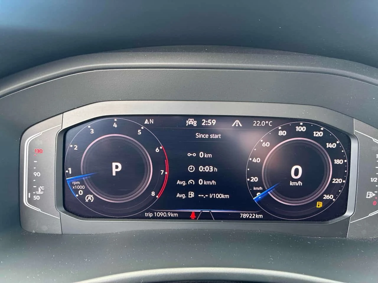VW Atlas * Execline * KEYLESS * ПОДГРЕВ * , снимка 12 - Автомобили и джипове - 56295382