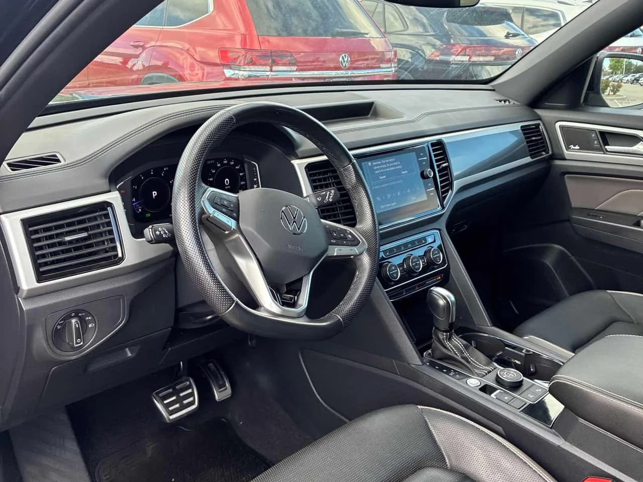 VW Atlas * Execline * KEYLESS * ПОДГРЕВ * , снимка 11 - Автомобили и джипове - 56295382