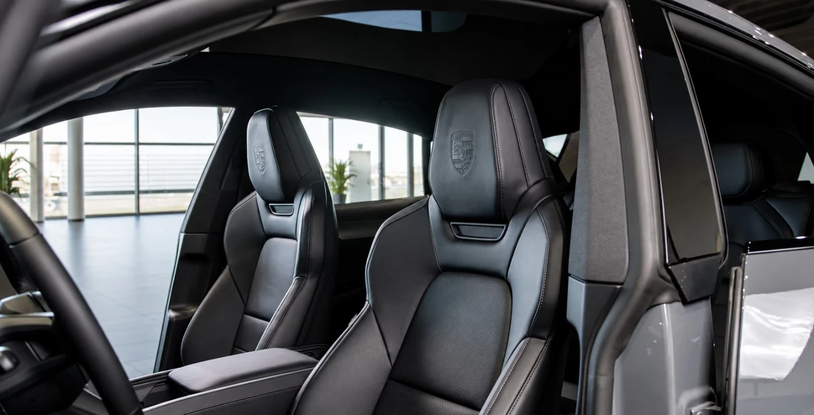 Porsche Cayenne ELECTRIC/COUPE/4WD/SOFT CLOSE/BOSE/22/LUFT/ | Mobile.bg � ����������� 9