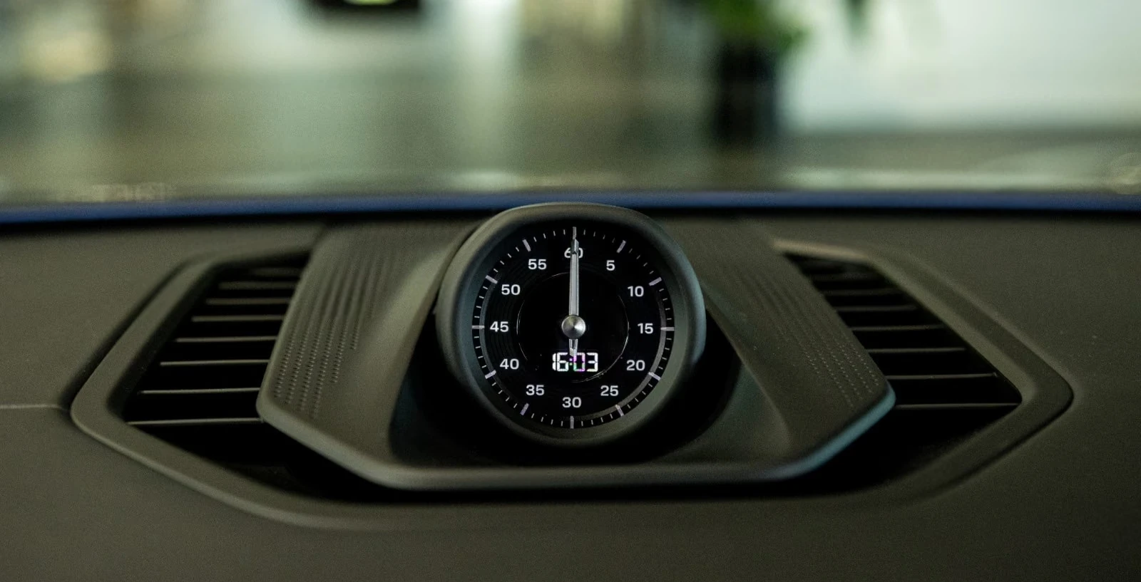 Porsche Cayenne ELECTRIC/COUPE/4WD/SOFT CLOSE/BOSE/22/LUFT/ | Mobile.bg � ����������� 13