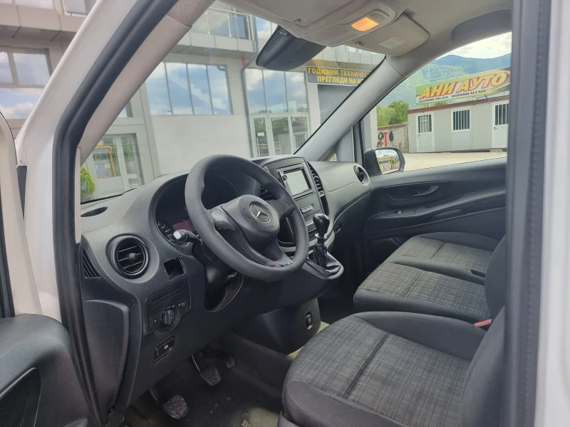 Mercedes-Benz Vito 2.2 CDI, снимка 9 - Бусове и автобуси - 50350879