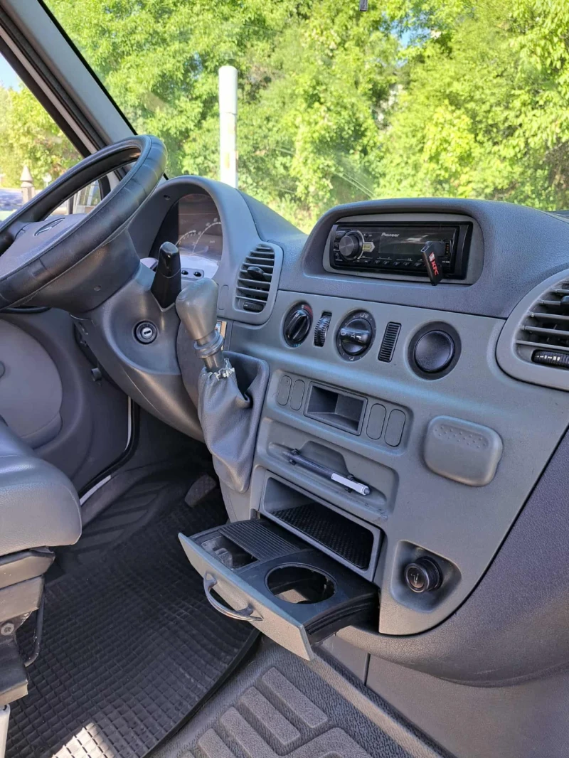 Mercedes-Benz Sprinter 2.2CDI, снимка 2 - Бусове и автобуси - 52426645