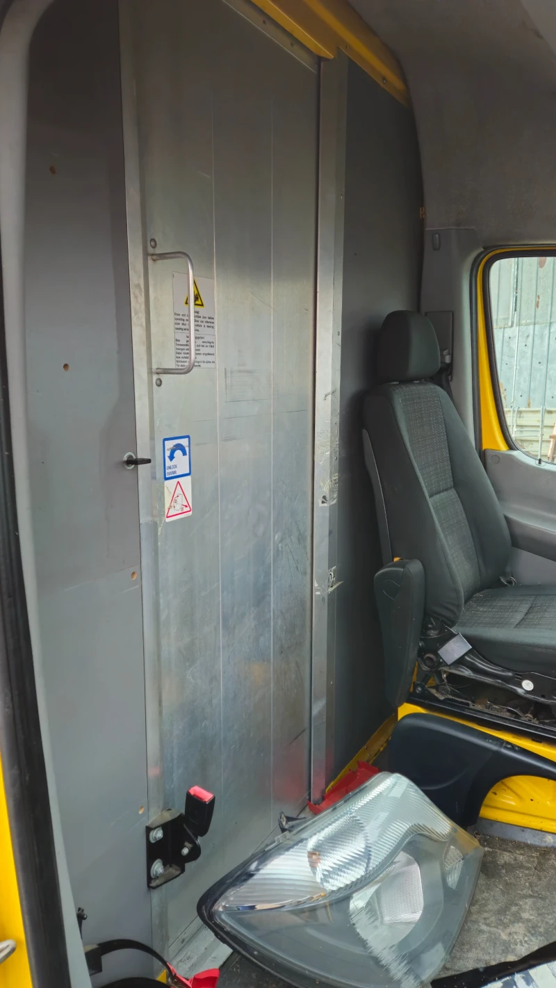 Mercedes-Benz Sprinter 2.2cdi/на части , снимка 9 - Бусове и автобуси - 52666606