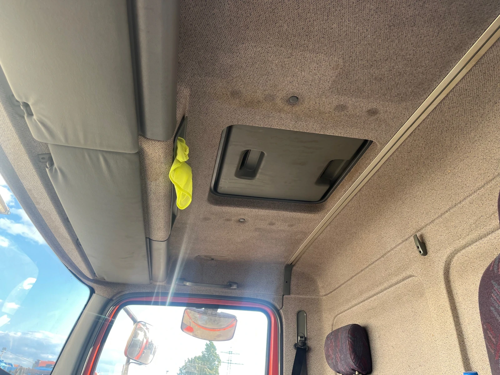 Mercedes-Benz 1018 Самосвал /кран, снимка 14 - Камиони - 55425324