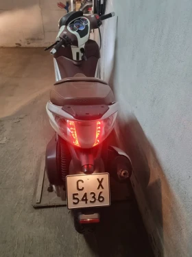 Piaggio Beverly 300ie, снимка 10