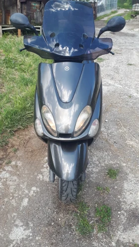  Yamaha Majesty