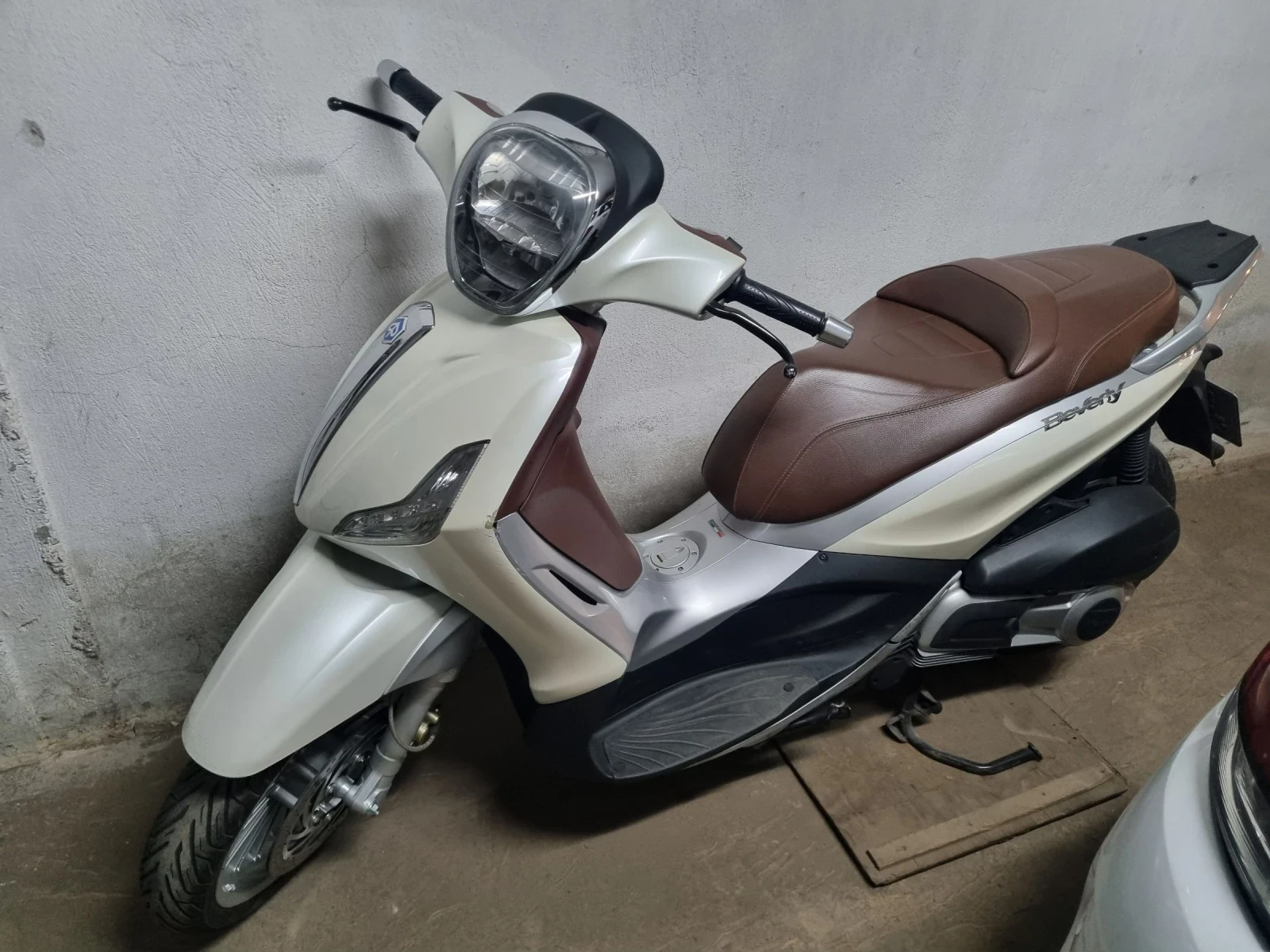 Piaggio Beverly 300ie, снимка 3 - Мотоциклети и мототехника - 55321188