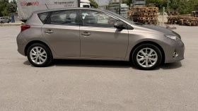 Toyota Auris 1.6 АВТОМАТИК, снимка 3