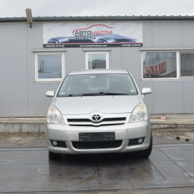 Обява за продажба на Toyota Corolla verso 2.2 D-4D ~11 лв. - изображение 1