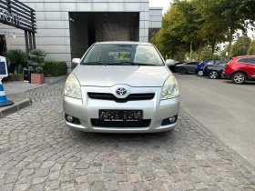 Toyota Corolla verso 2.2 D-4D 136к., снимка 1